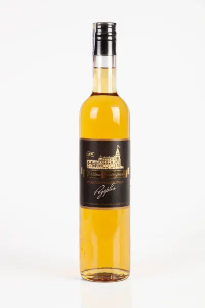 Gereifter Trauben-Rakia „Reserva“ — Weingut Evksinograd